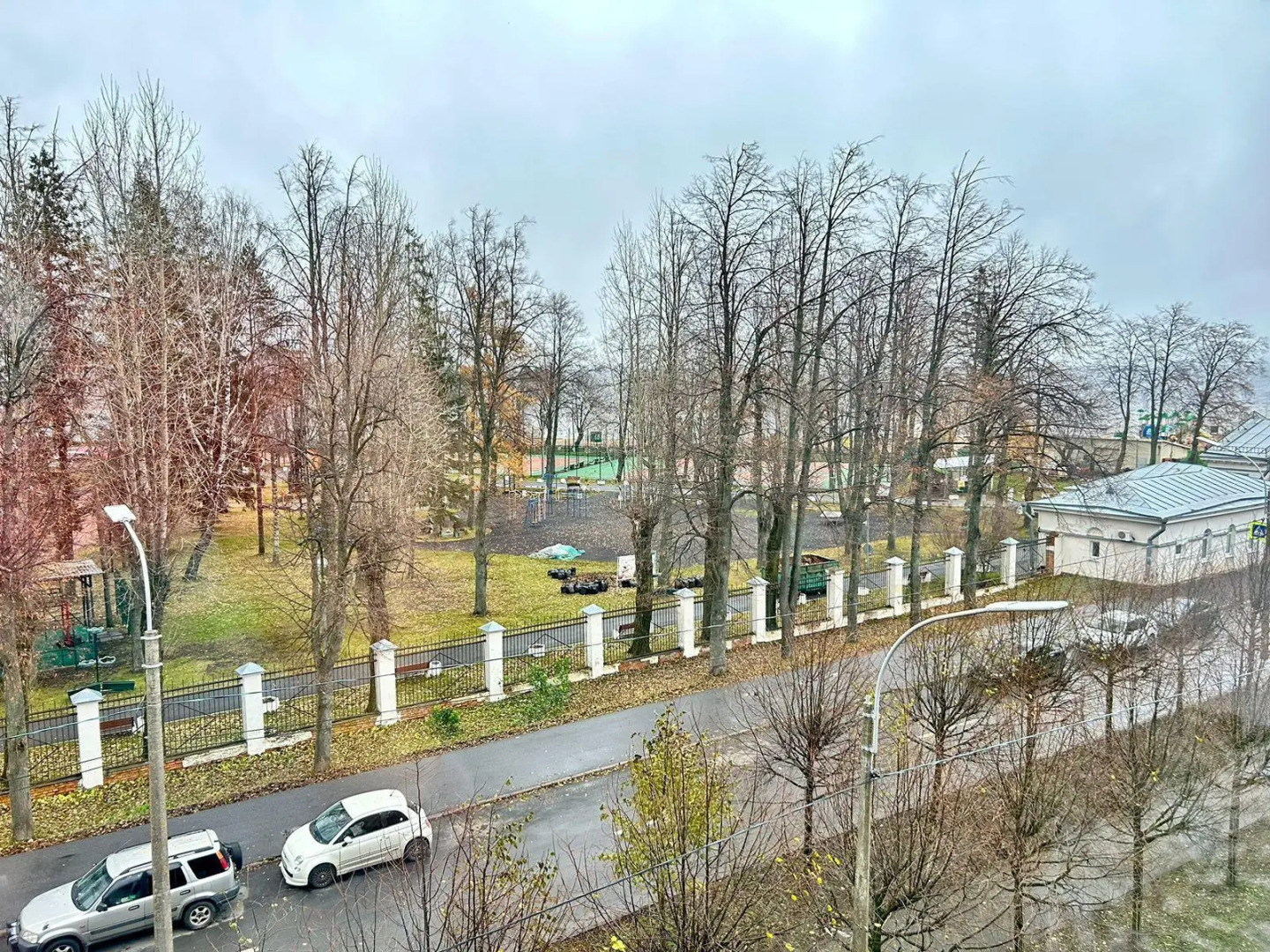 Апартаменты на аллее Тулонская 10