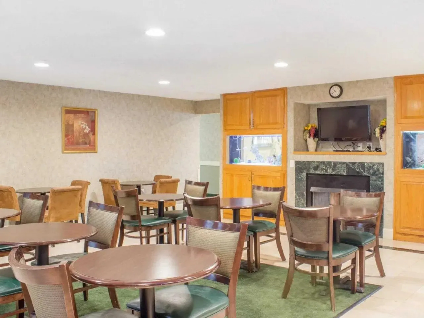 Econo Lodge Raleigh near Walnut Creek Amphitheatre