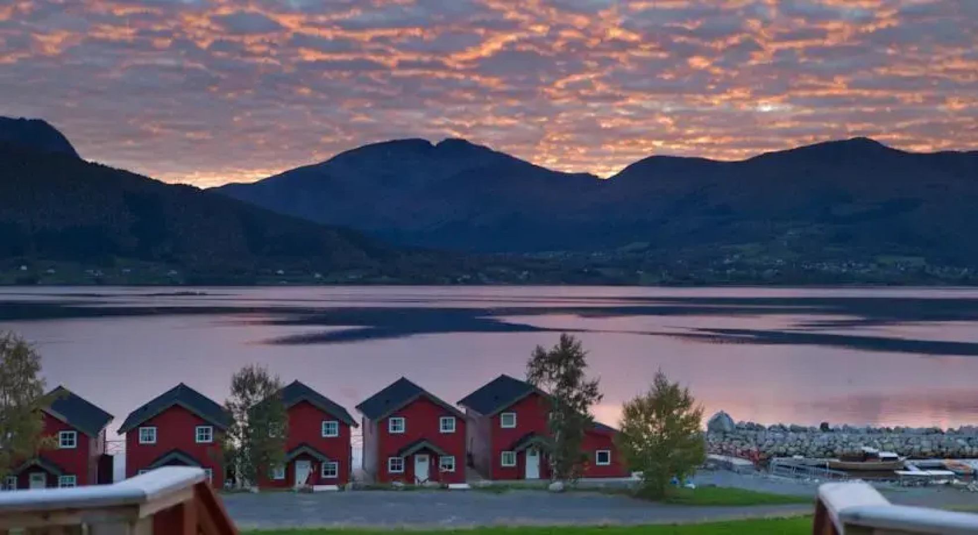 Tomrefjord Seacabin & Marina