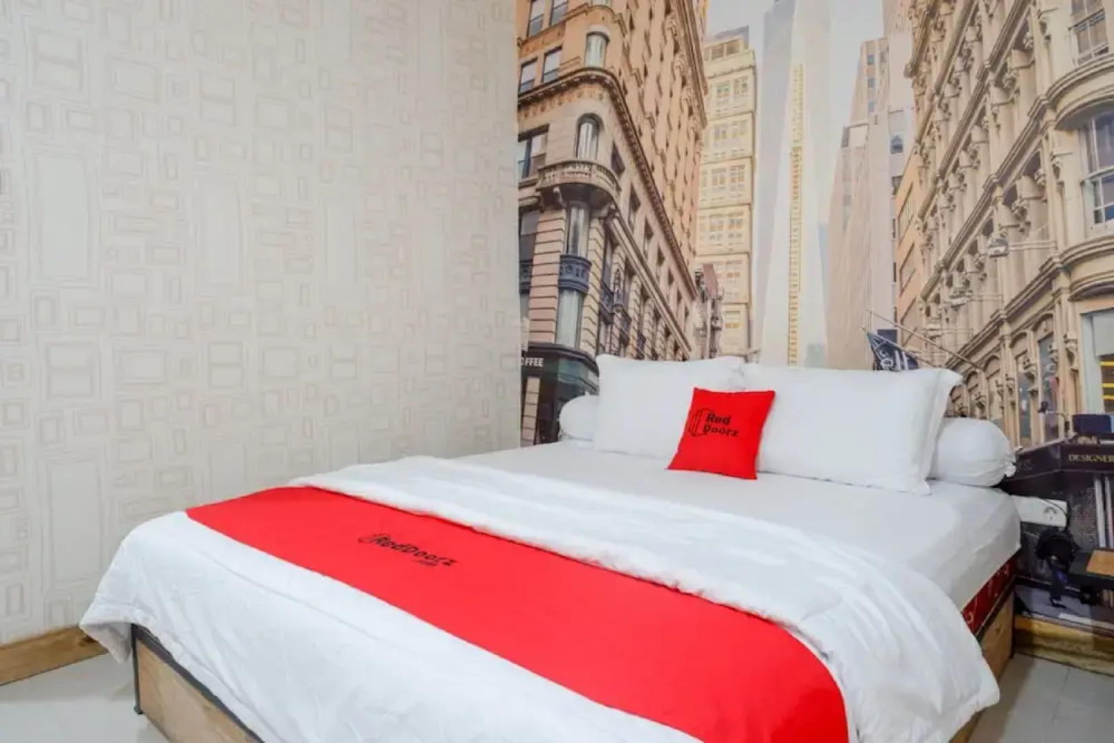 Omar Hotel by Reddoorz