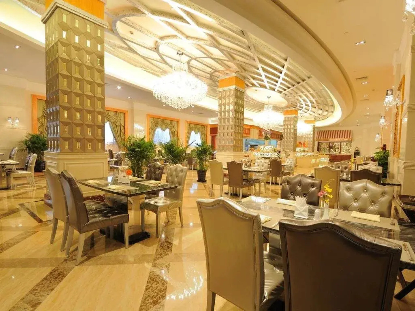 Chaoyang Huafu Wanguo Hotel