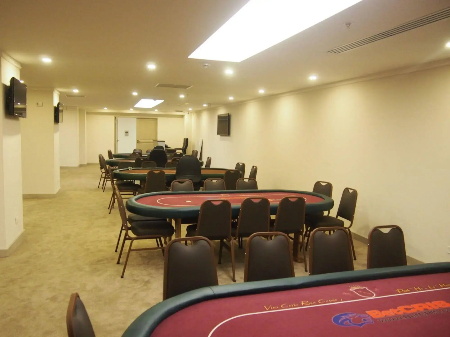 Clarion Hotel Amon Plaza