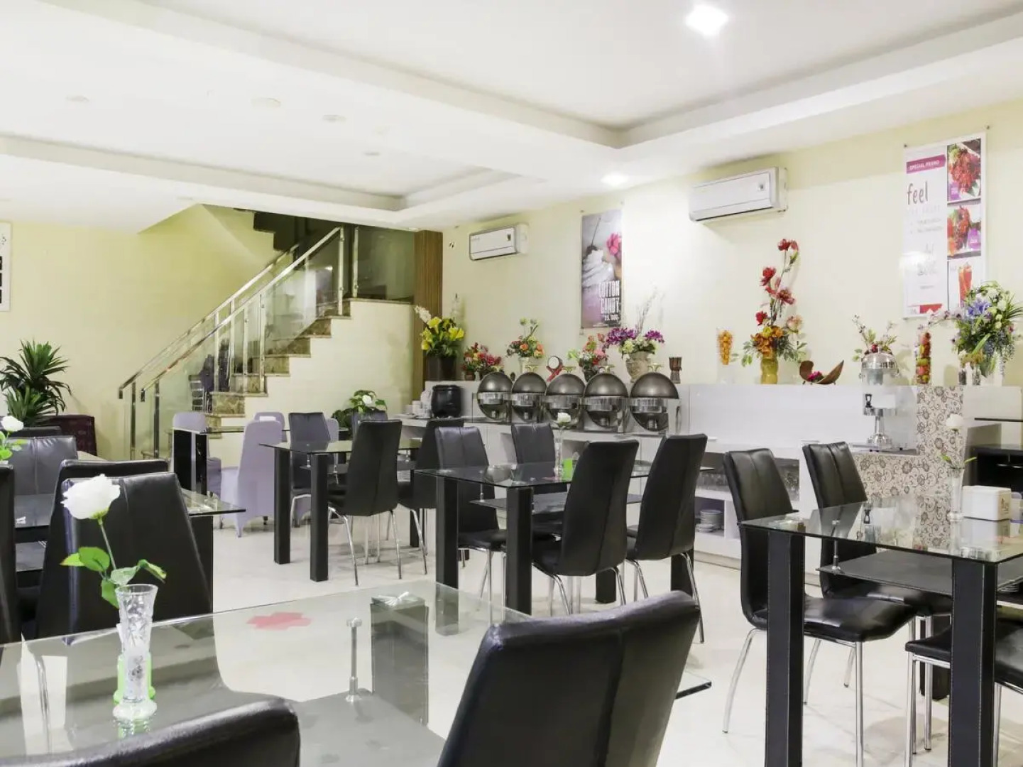 Capital O 454 Raising Hotel