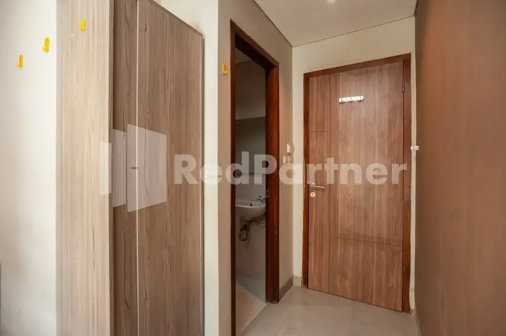 Urbanview Syariah Caseira Citra Raya