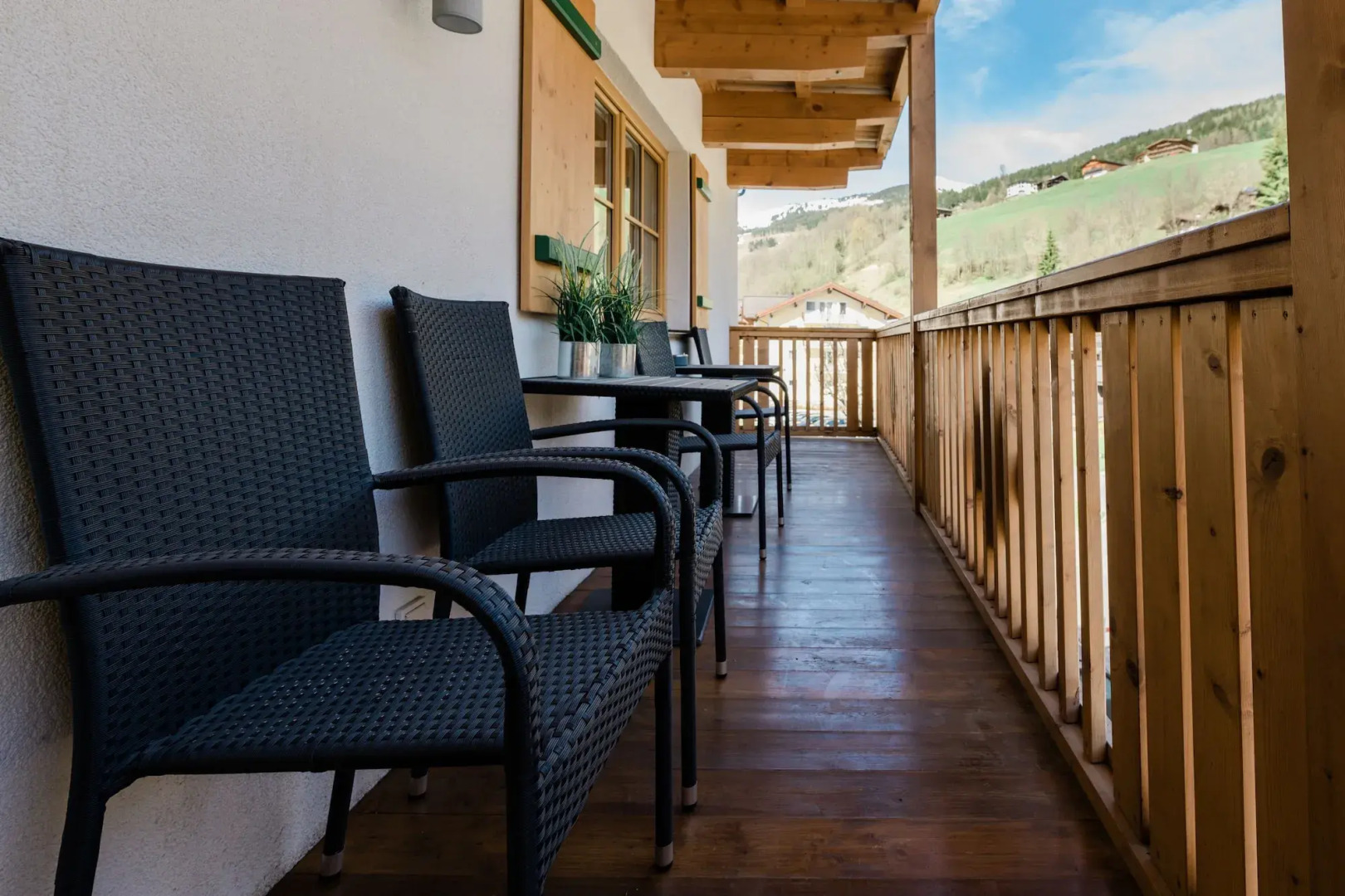 Appart Residence Kristall by Skinetworks