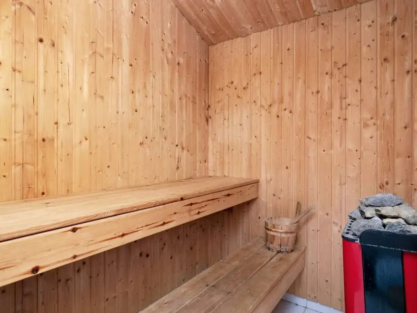 10 Person Holiday Home in Humble