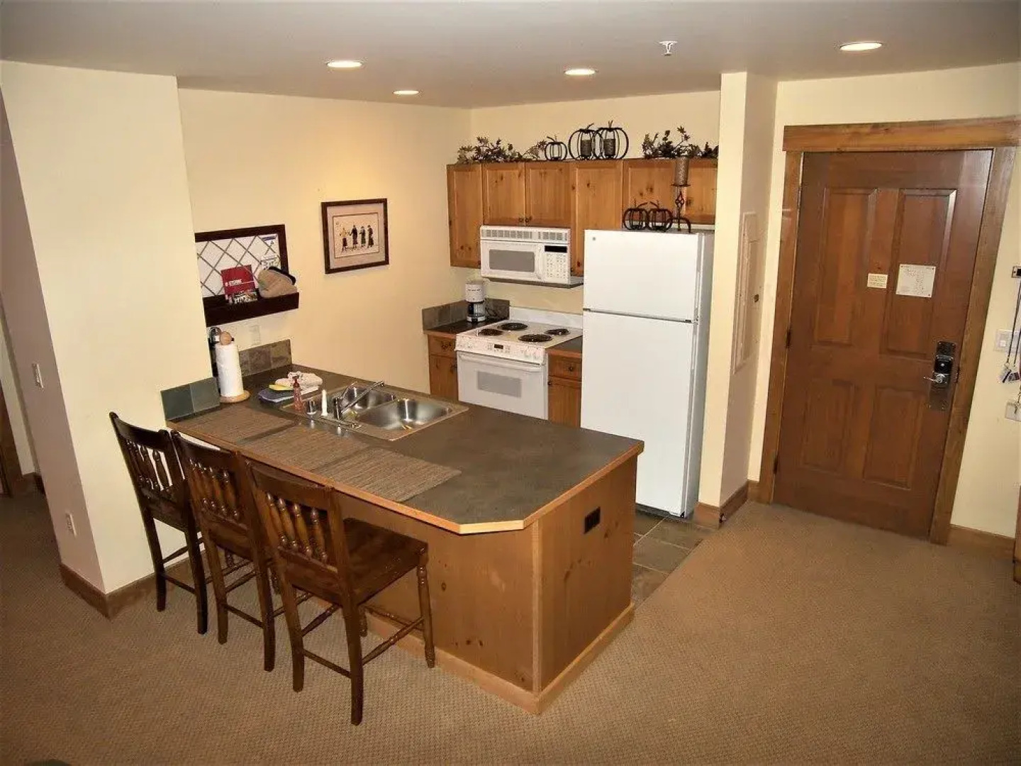 Rocky Mountain Resort Management Keystone