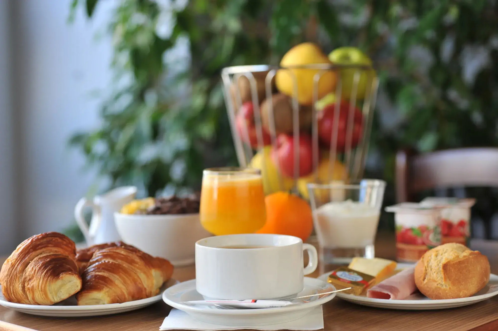 BRIT HOTEL CONFORT NEVERS Centre Gare