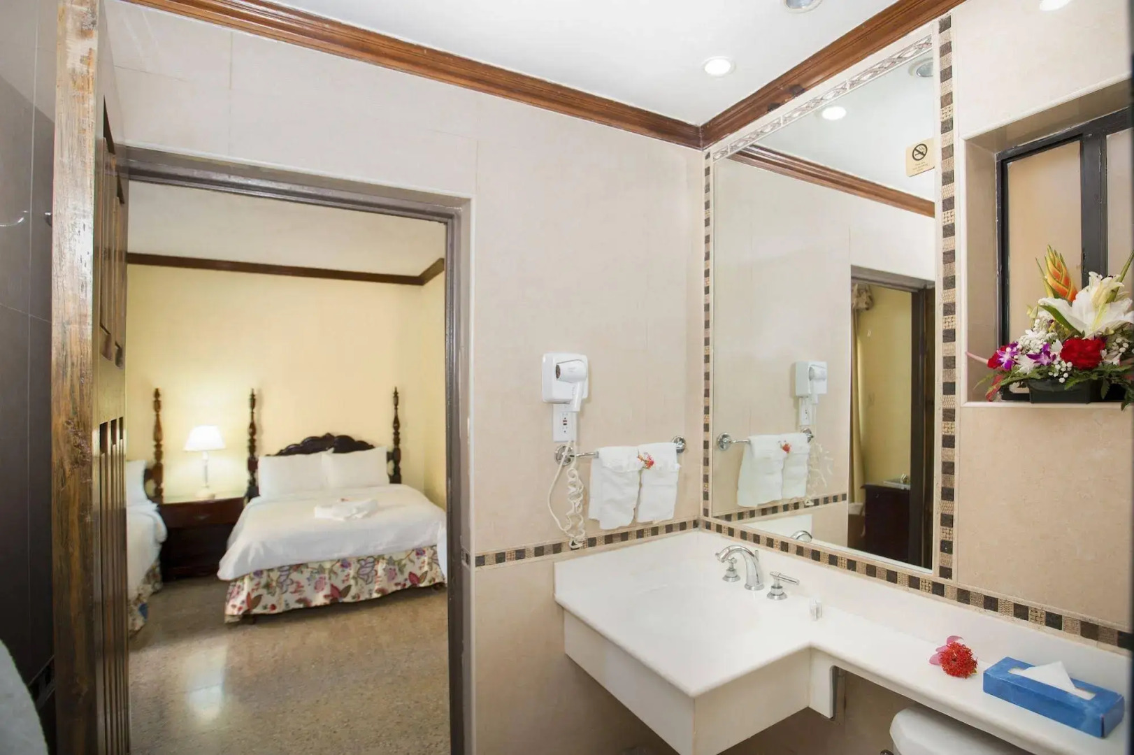 Rooms on the Beach Negril