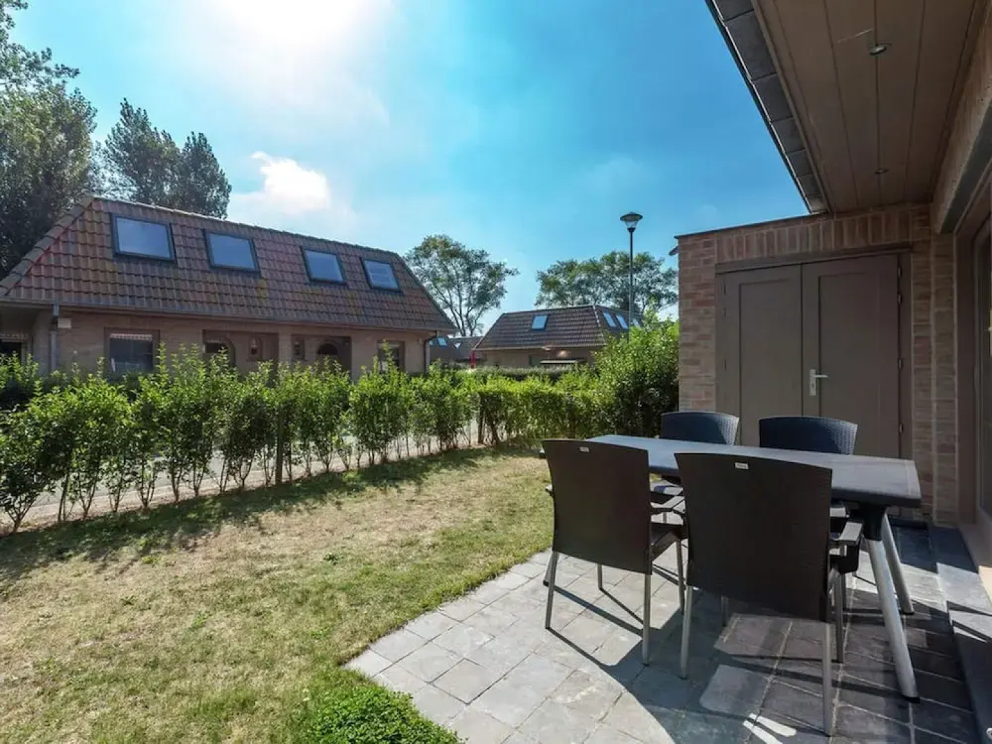 Lovely Holiday Home in Adinkerke With Fenced Garden