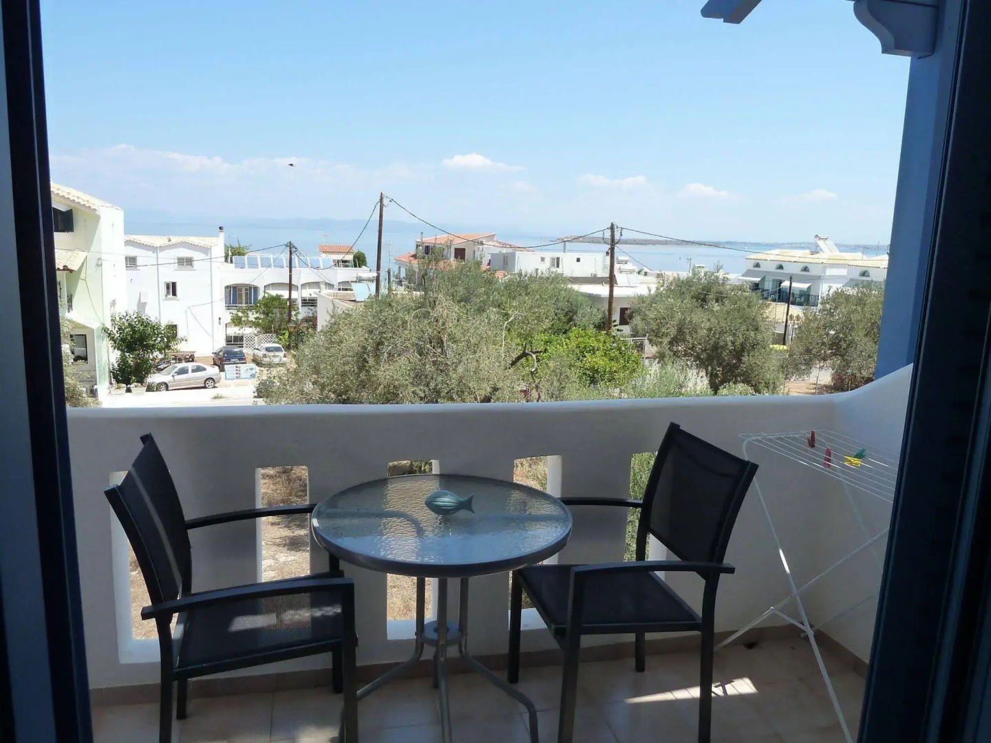 Dedes Apartments