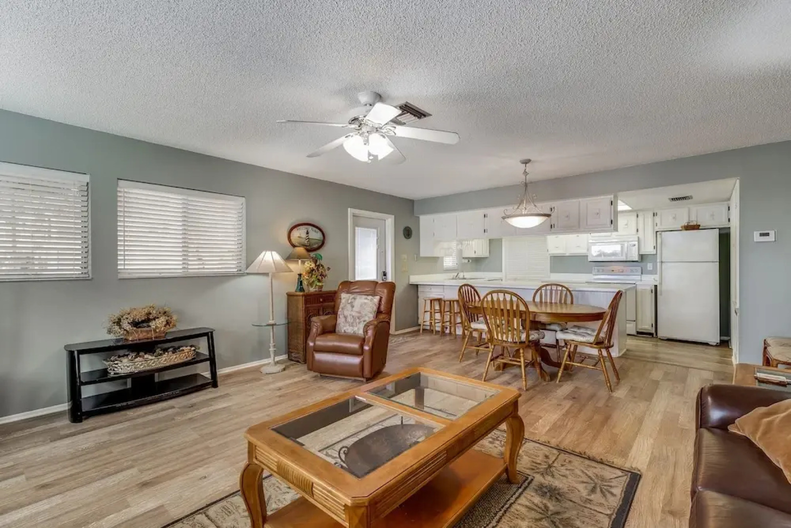 Sea Horse Upper Level