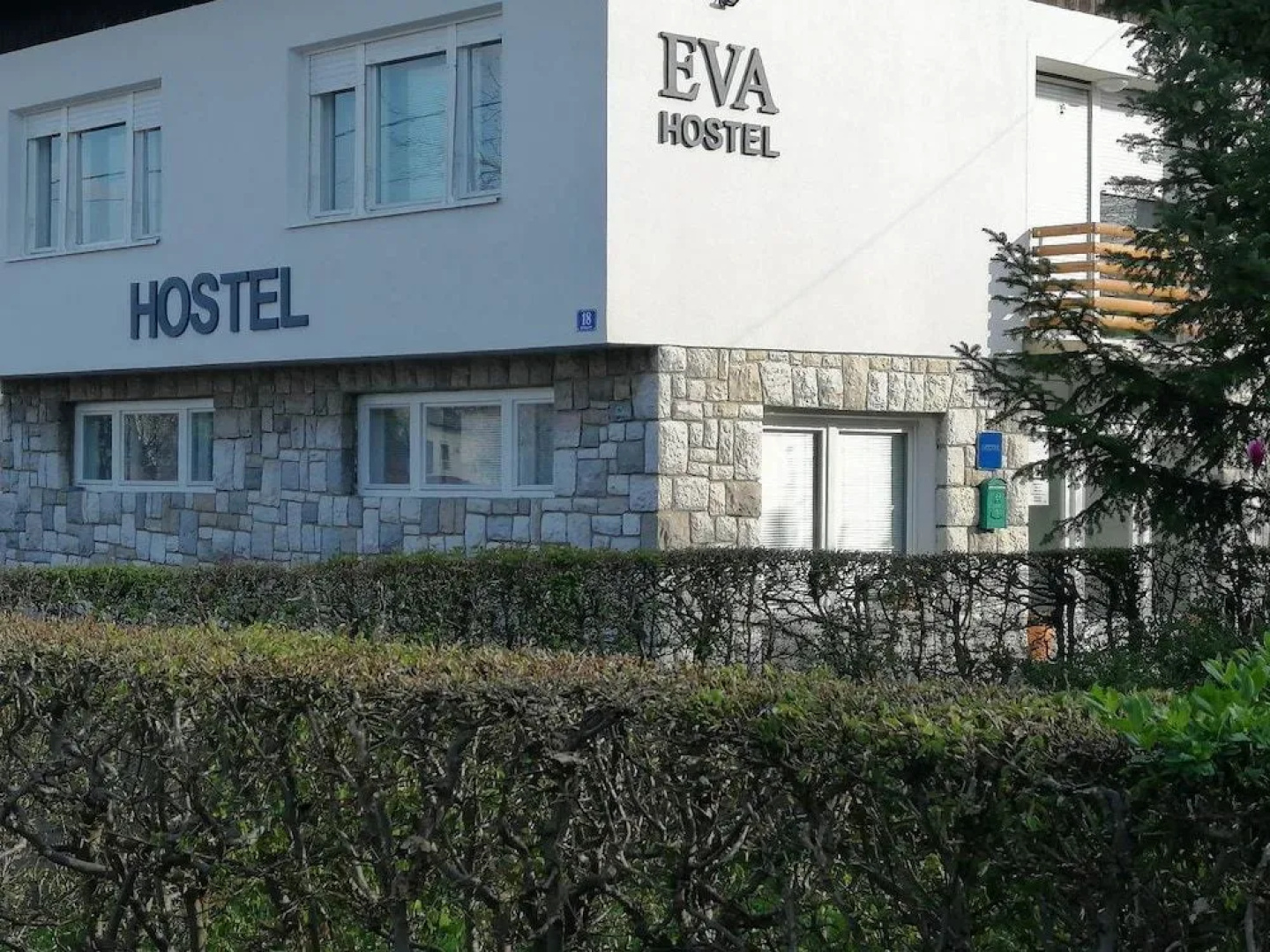Hostel Eva