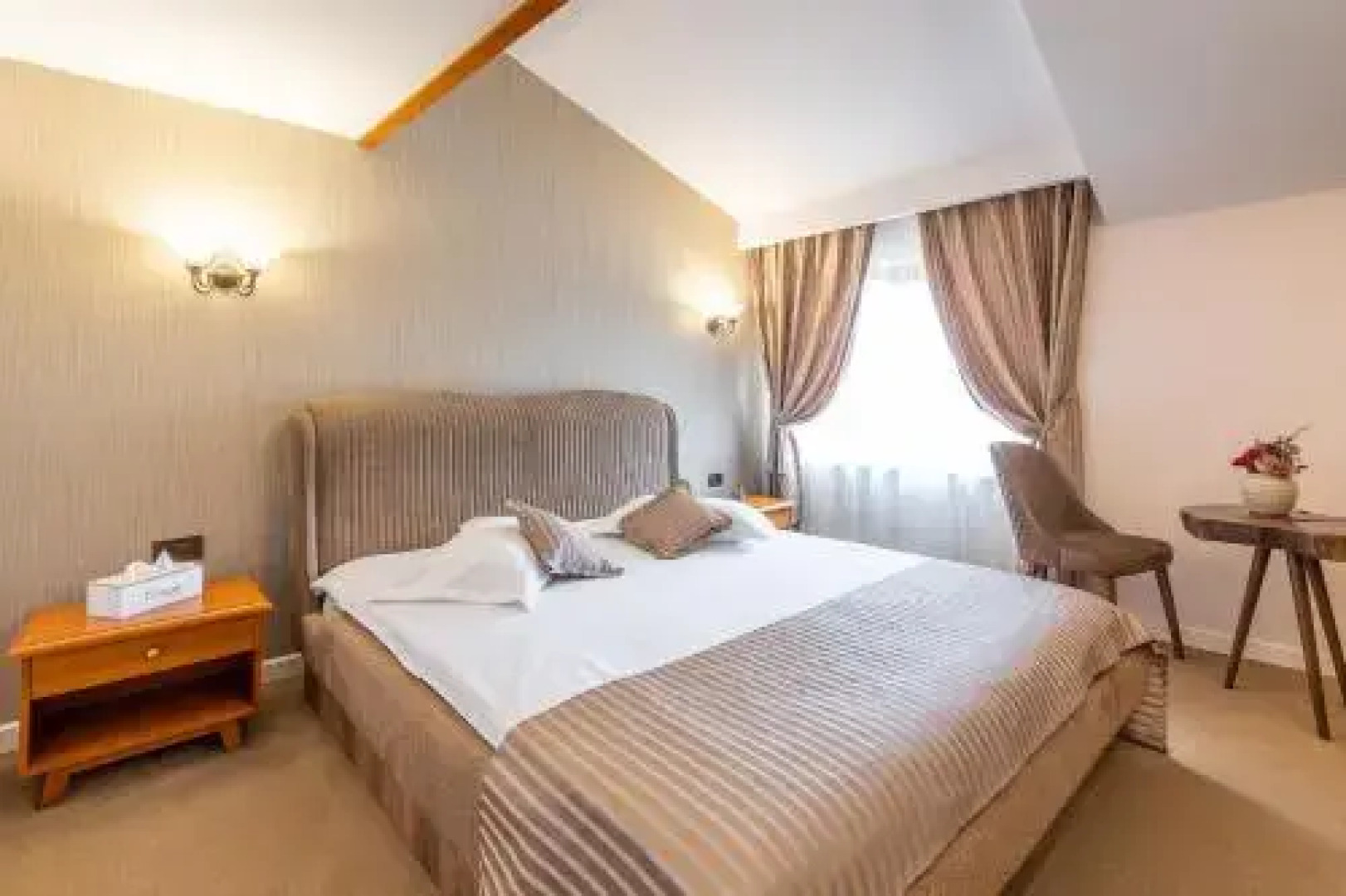 RED CONFORT HOTEL Boutique