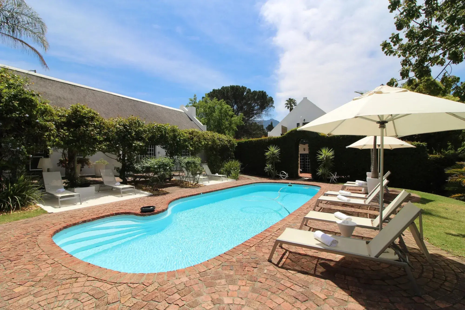 Rothman Manor Guest House