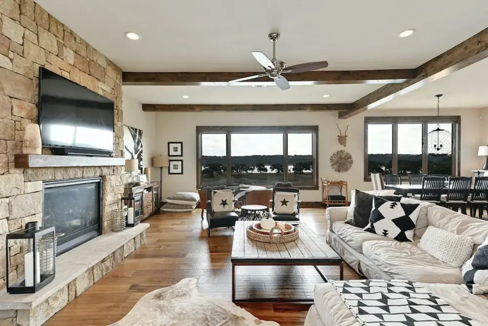 2217 Seabiscuit Cove Villa #109 3 Bedrooms 3.5 Bathrooms Villa