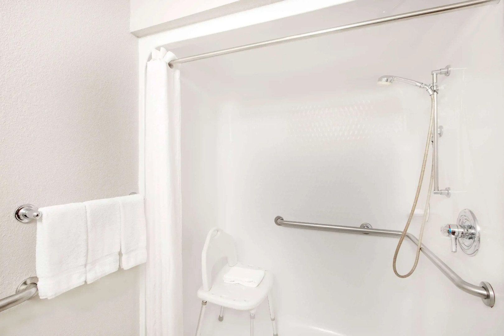 Microtel Inn & Suites by Wyndham Ames