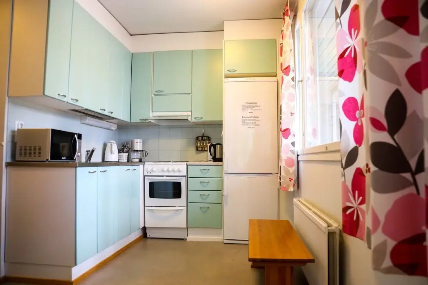 Summer Hotel Malakias