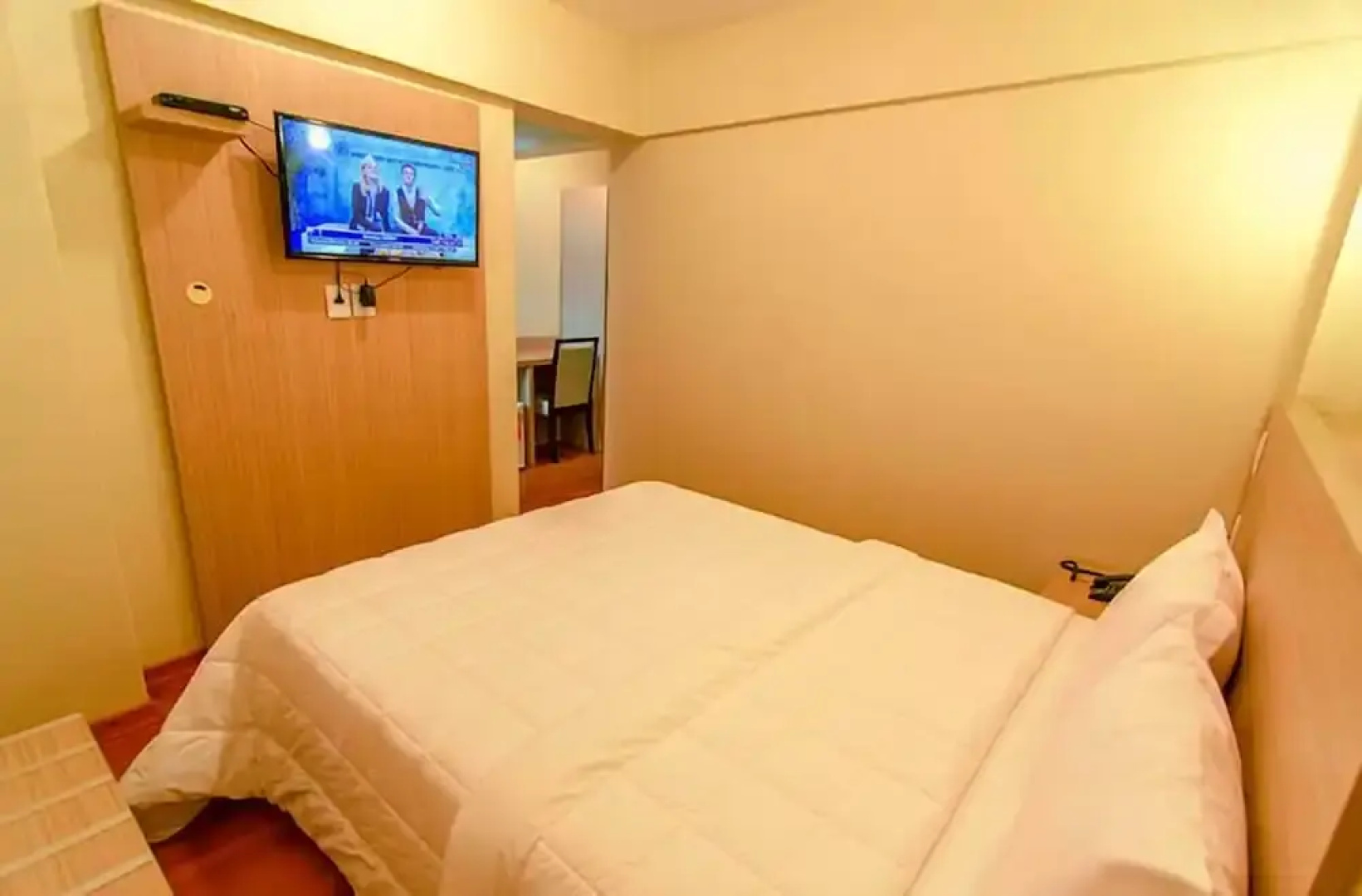 Hotel Almanara