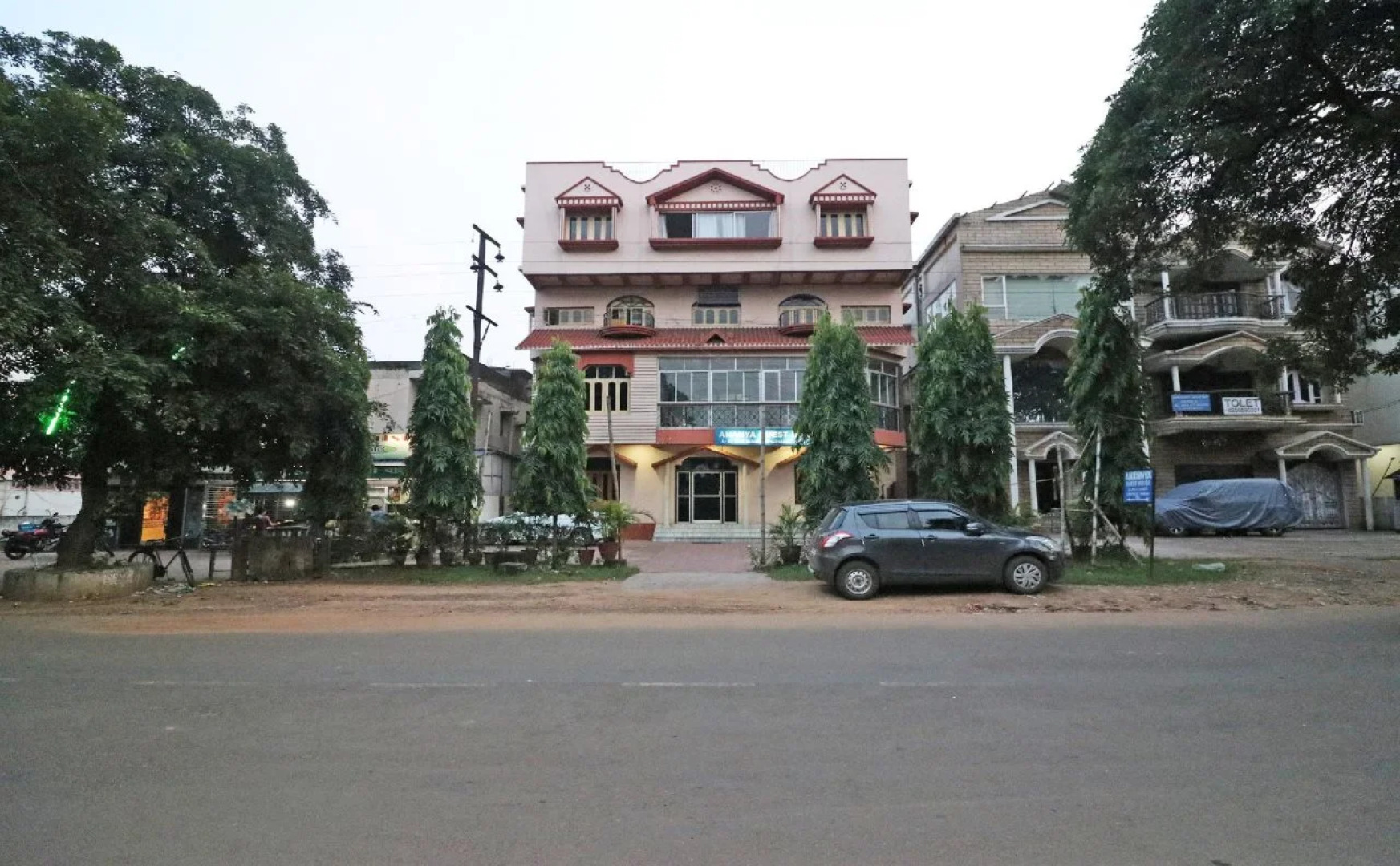 Ananya Guest House By OYO Rooms