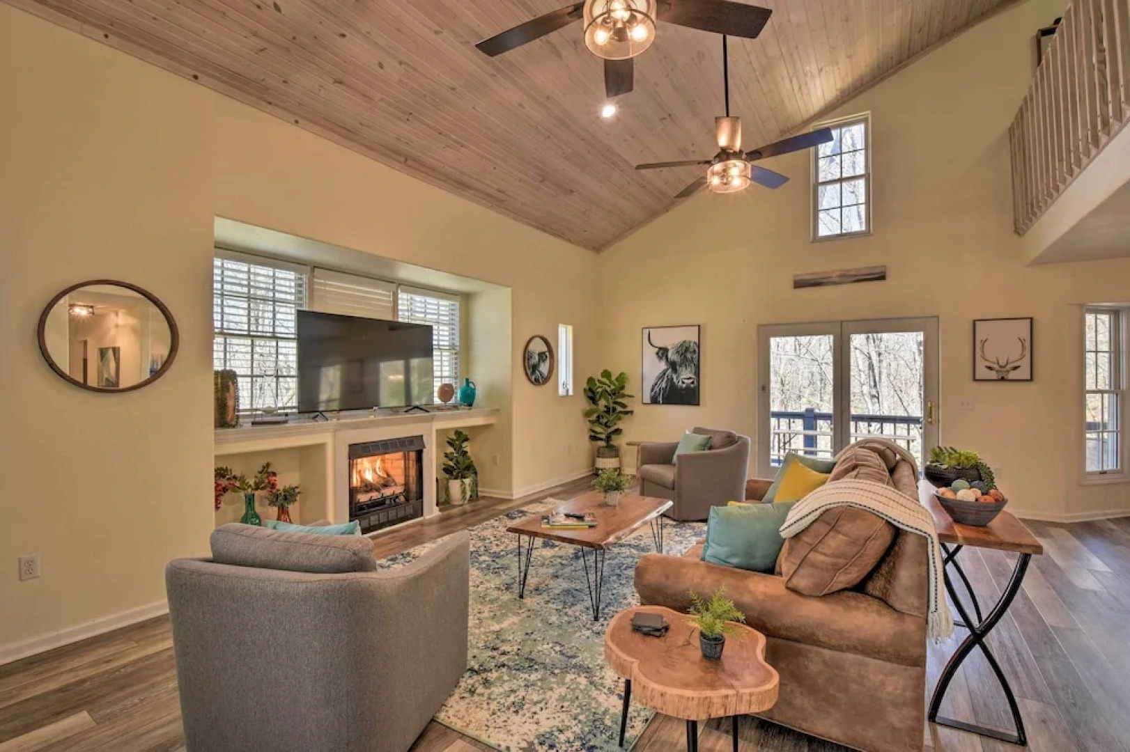 Inviting Sky Valley Home ~ 2 Mi to Mud Creek Falls