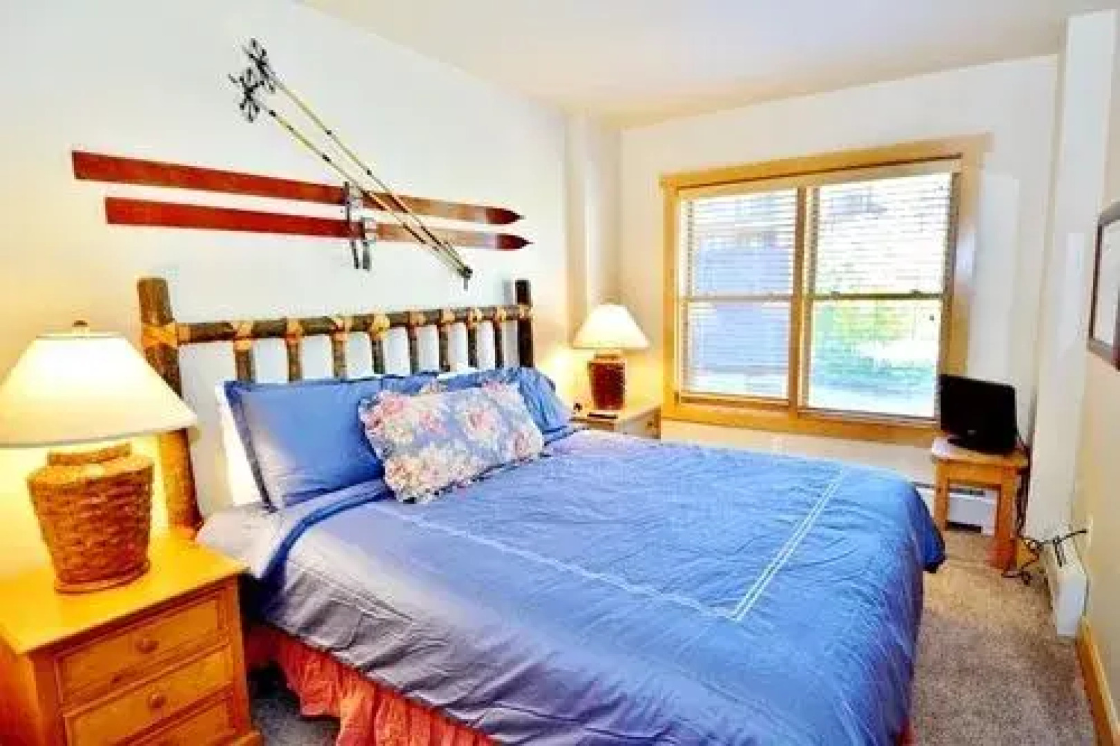 Carbonate Real Estate Company