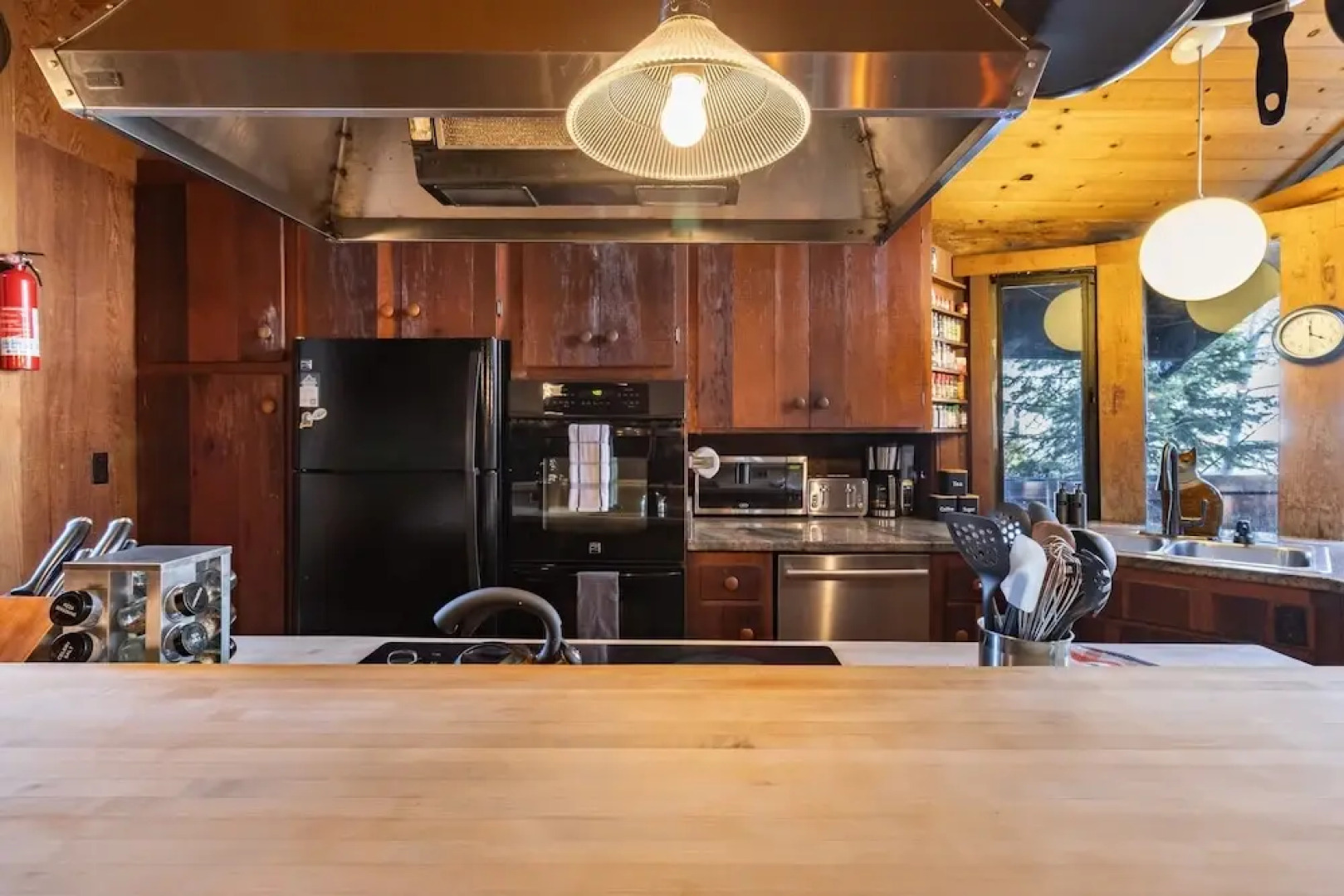 Mt. Jola by Avantstay A 5-minute Walk Away to Palisades and Lifts