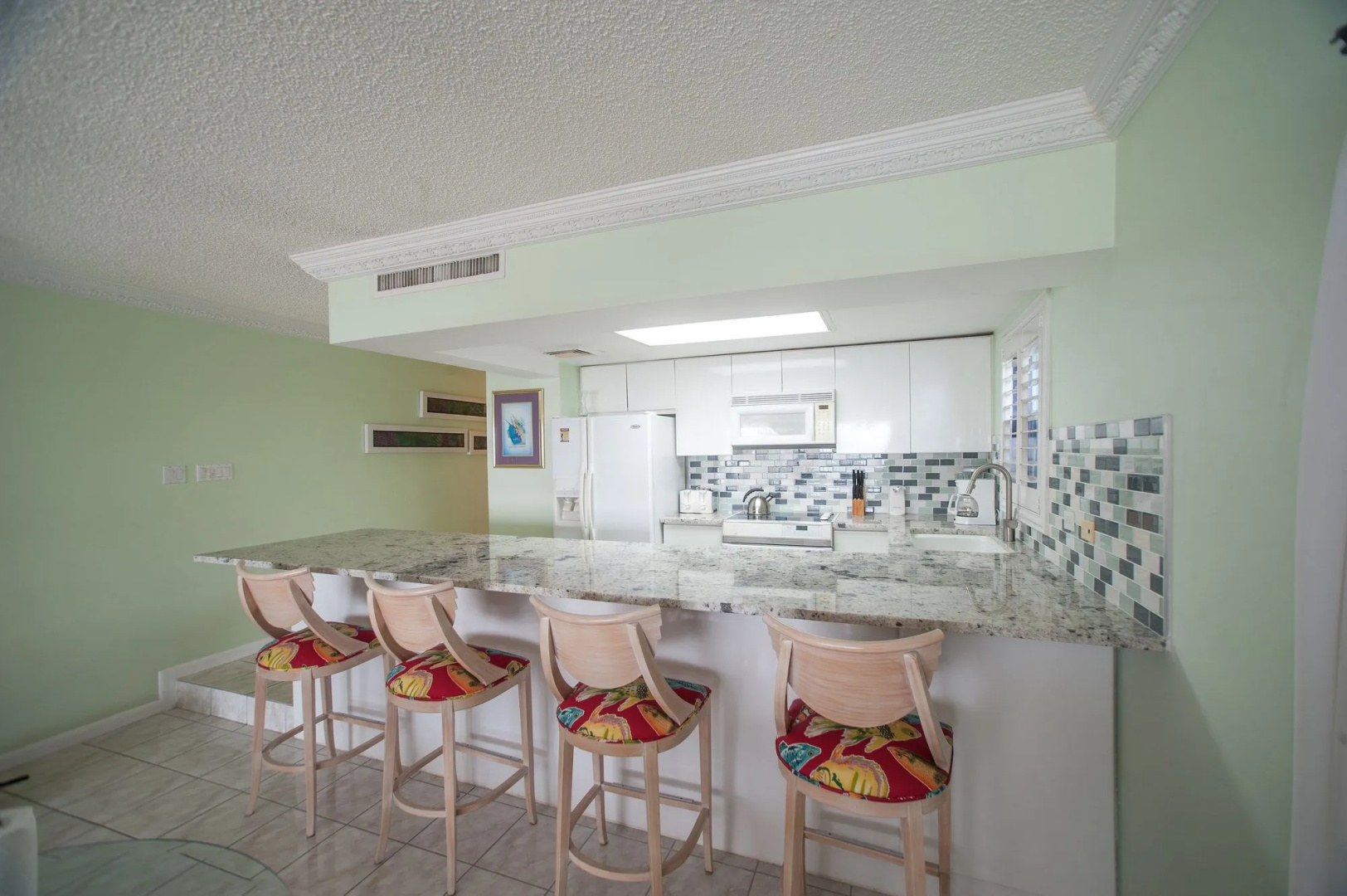 Aqua Bay Club Condos