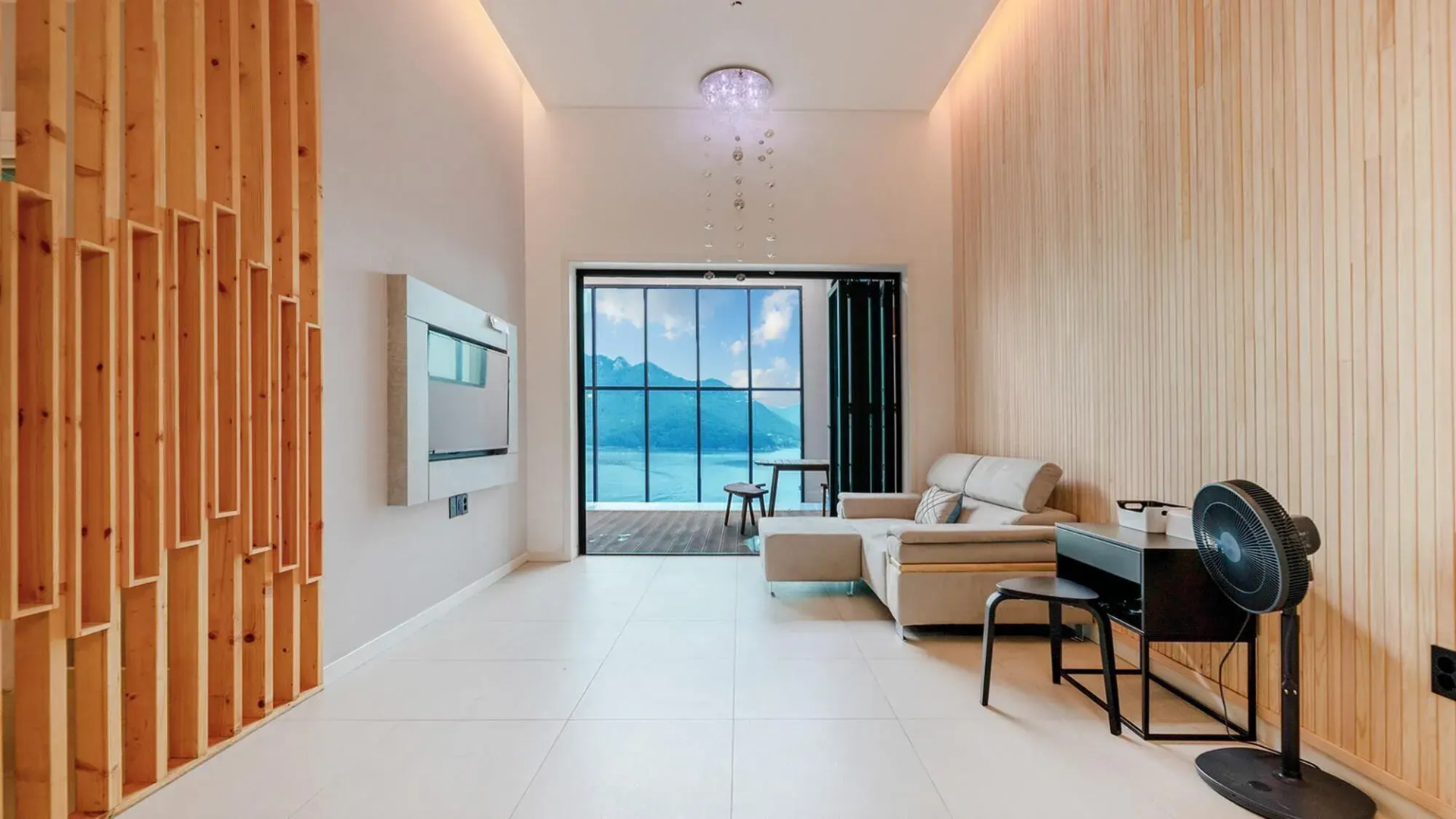 Tongyeong Saryangdo Elphis36 Poolvilla