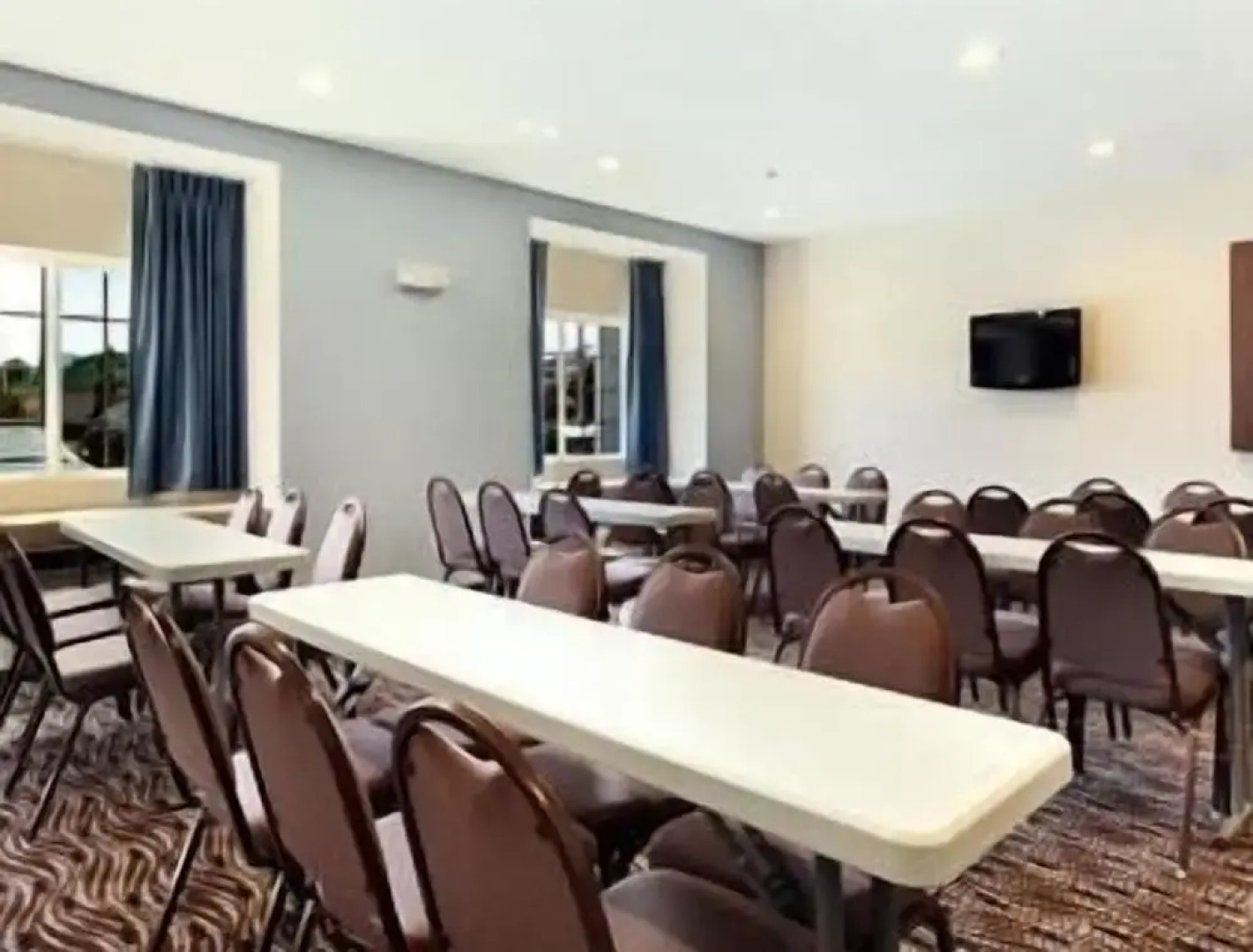 Microtel Inn And Suites Weeki Wachee/spring Hill