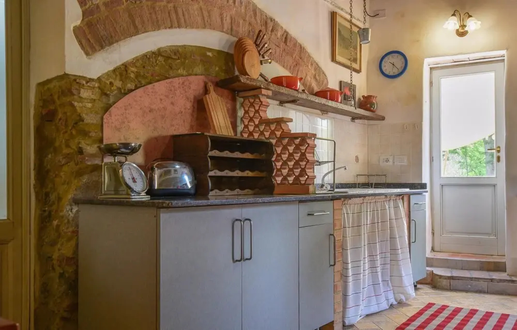 Amazing Apartment in Chianni With 1 Bedrooms and Wifi