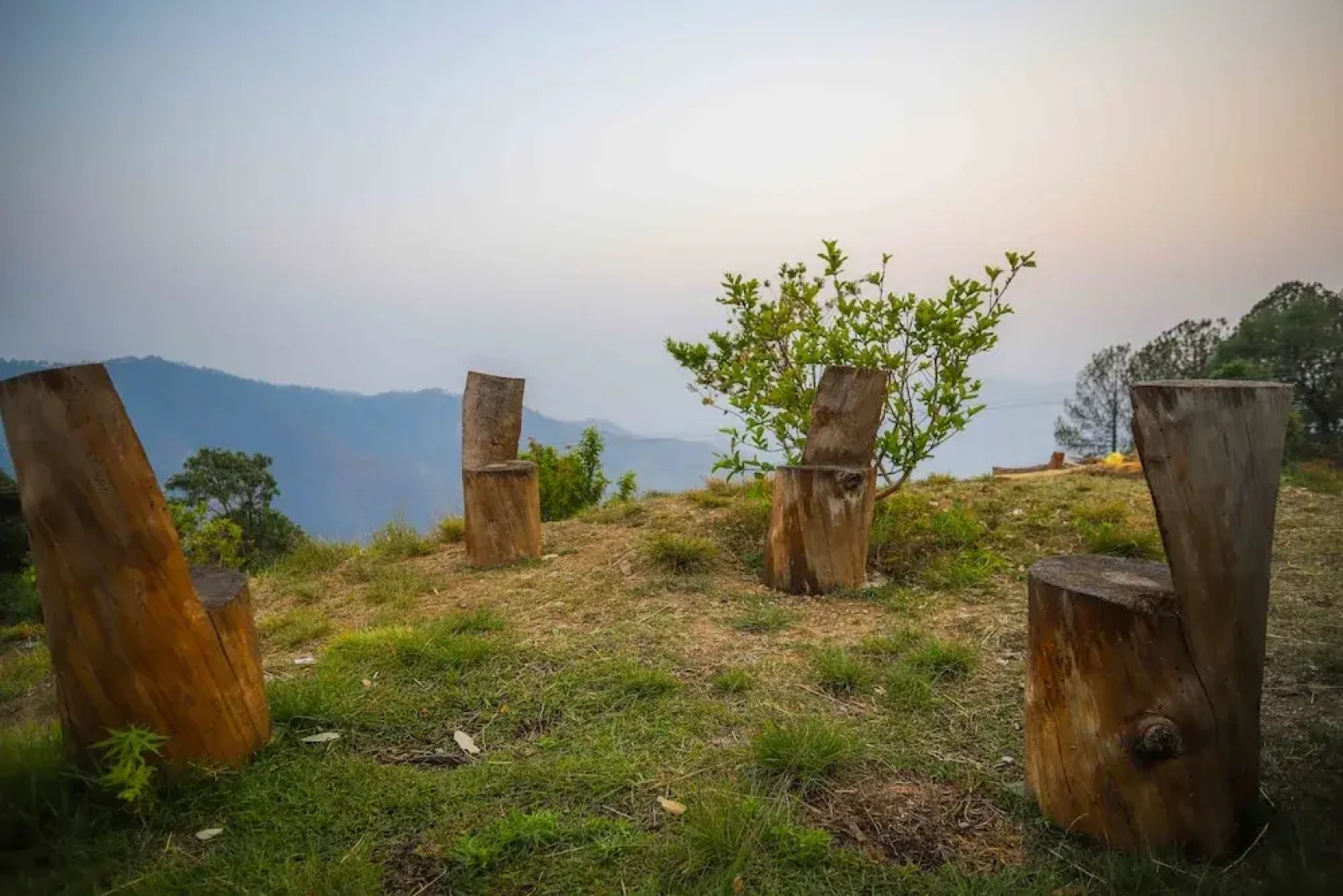 V Resorts Royal Homestay Jhimar