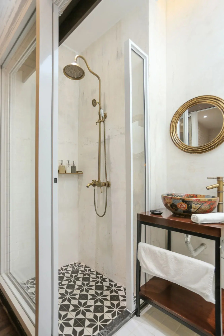 Reunion Heritage House