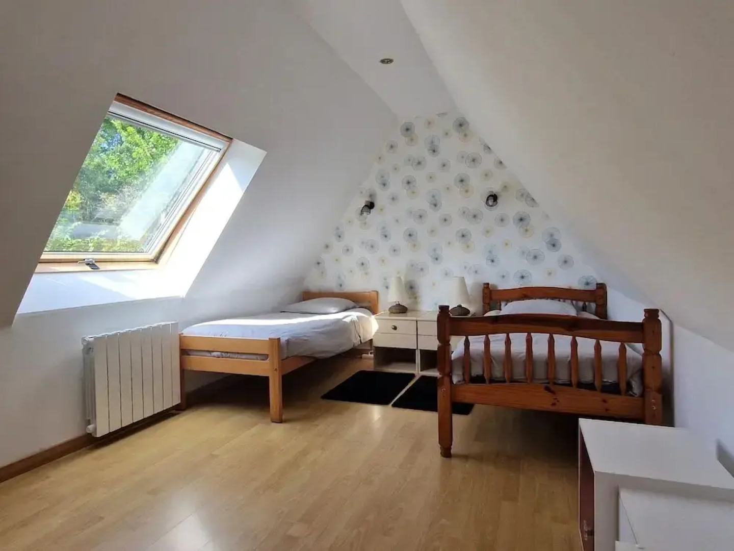 Countryside Holiday Home Near the Beach
