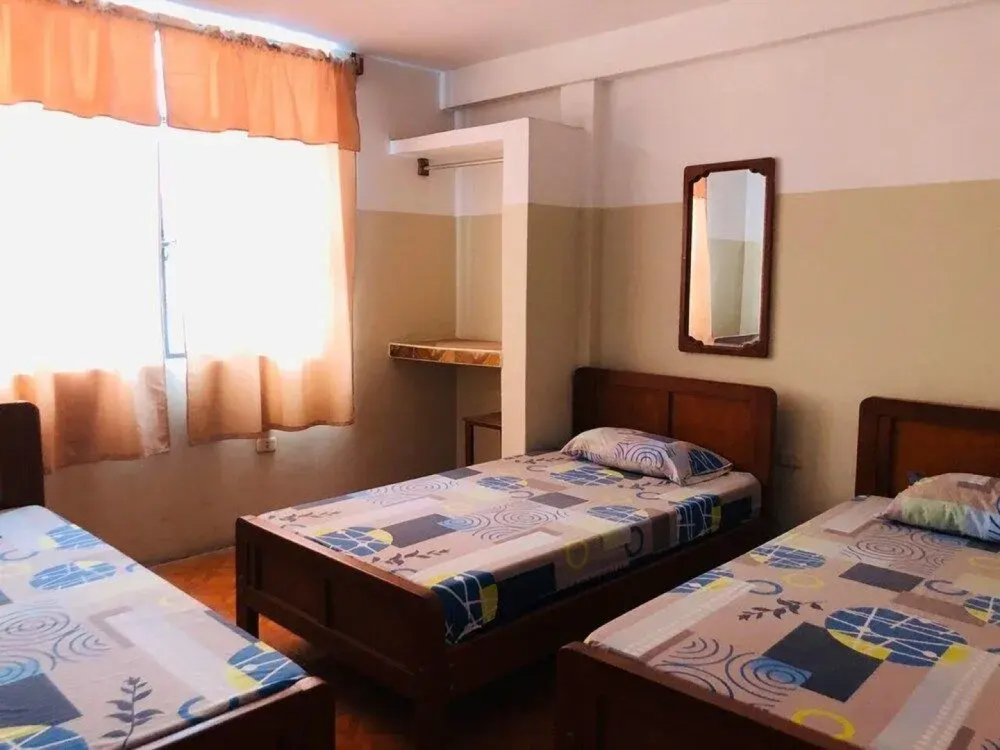 LEO DO-DO Hostal Piura