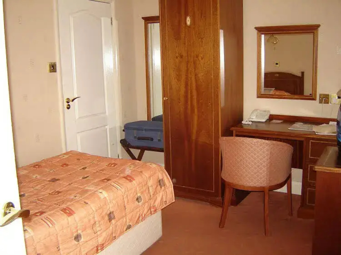 The Chesterfield Hotel