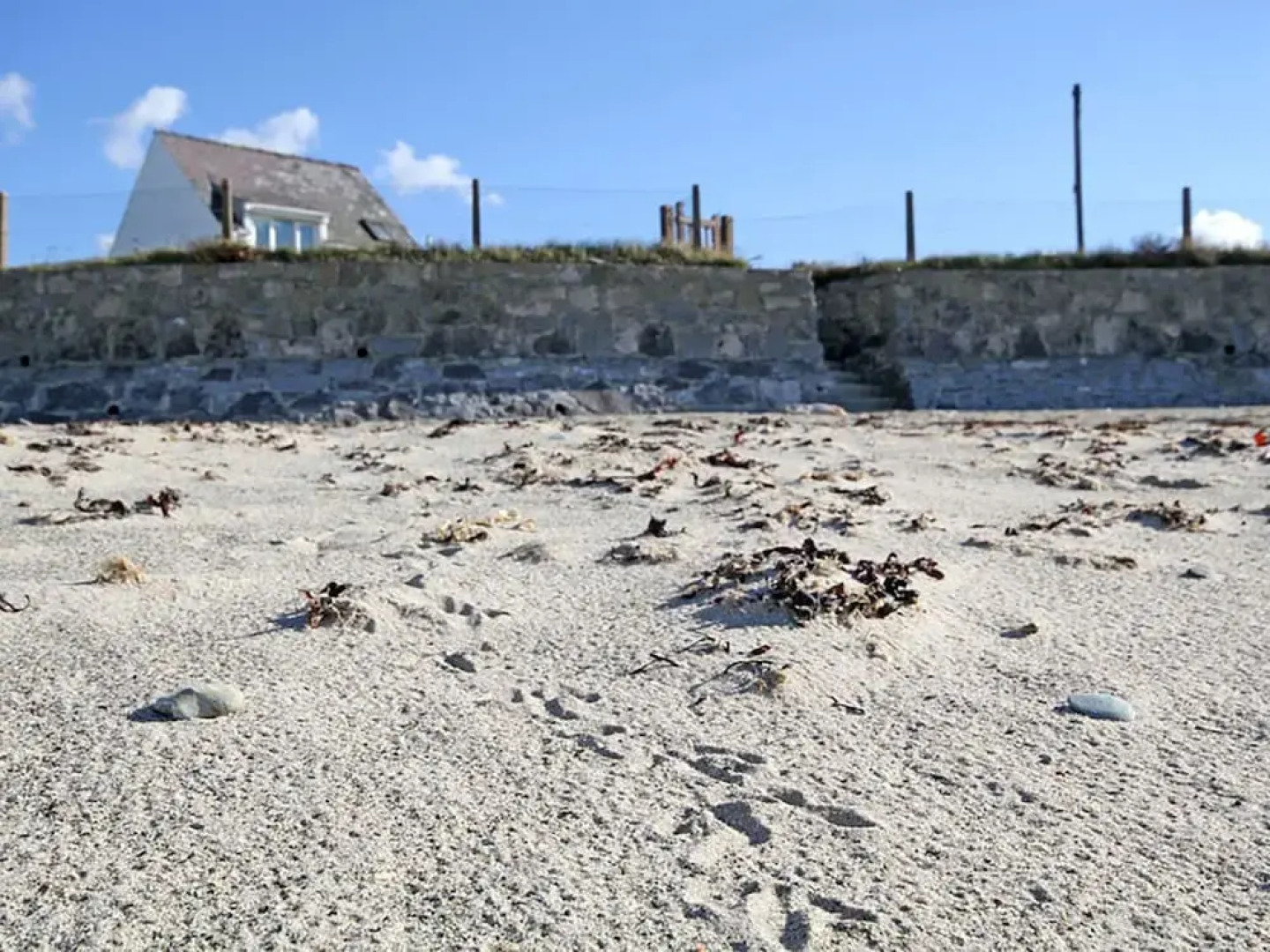 Beach House - Dryll-y-gro