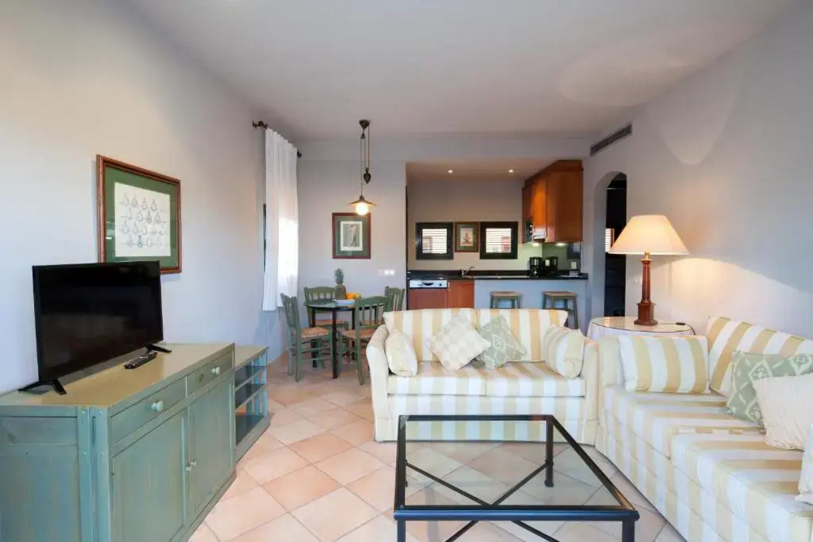 Apartahotel Suites Vila Birdie