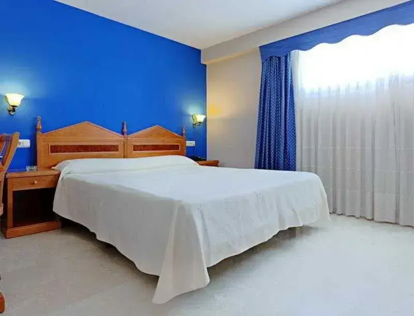 Hotel Tocina Business