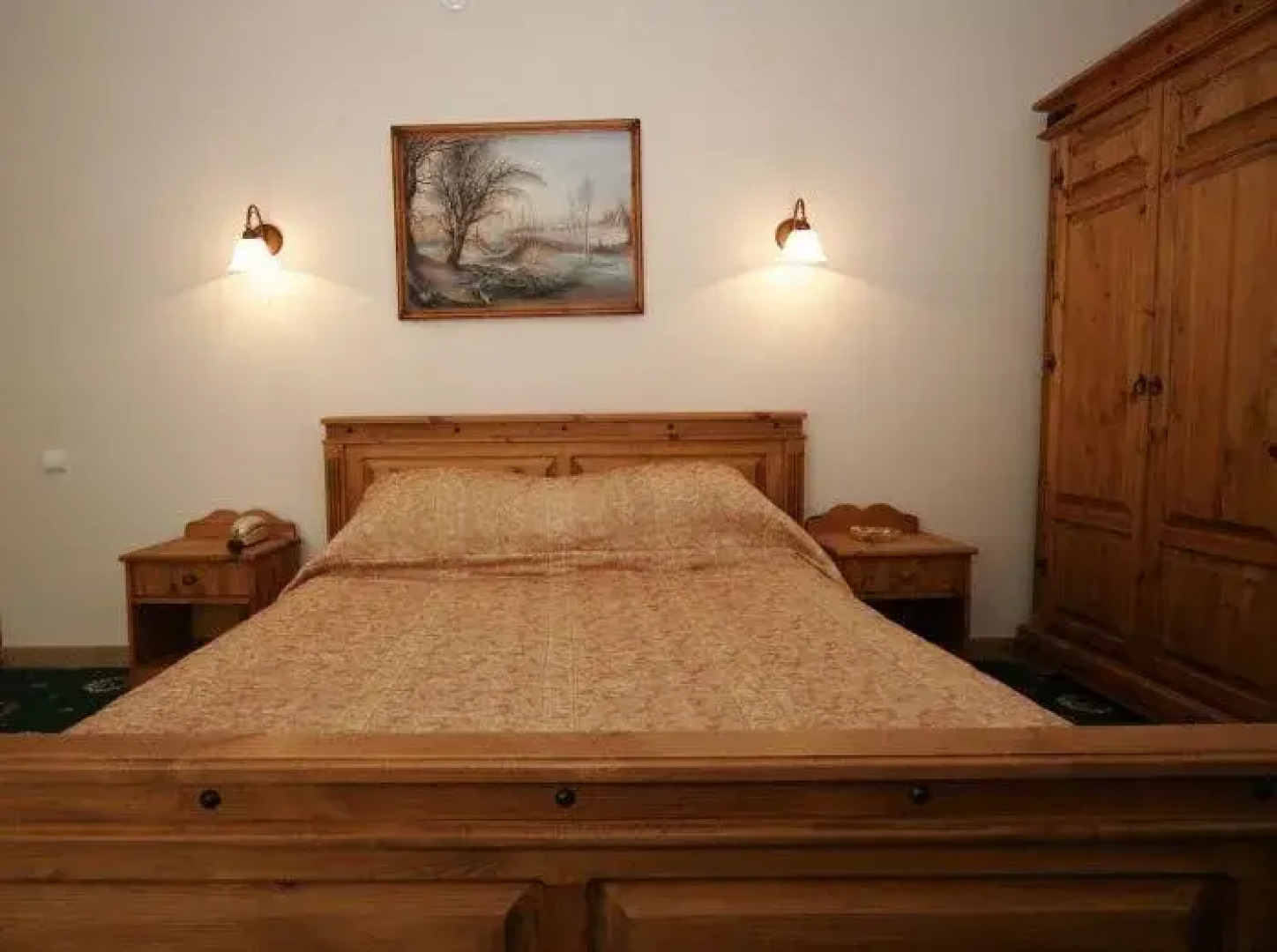 Отель Орлиное гнездо