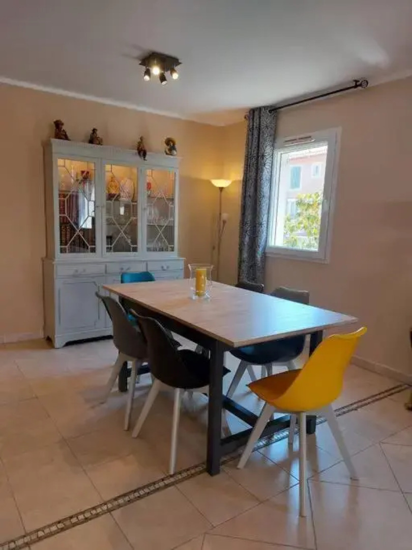 Appartement T3 agréable, proche centre et plage.