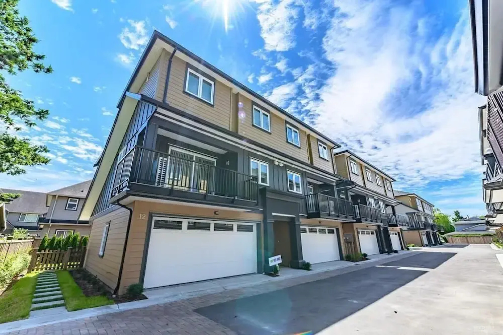 Luxury Townhouse by Elevate Rooms