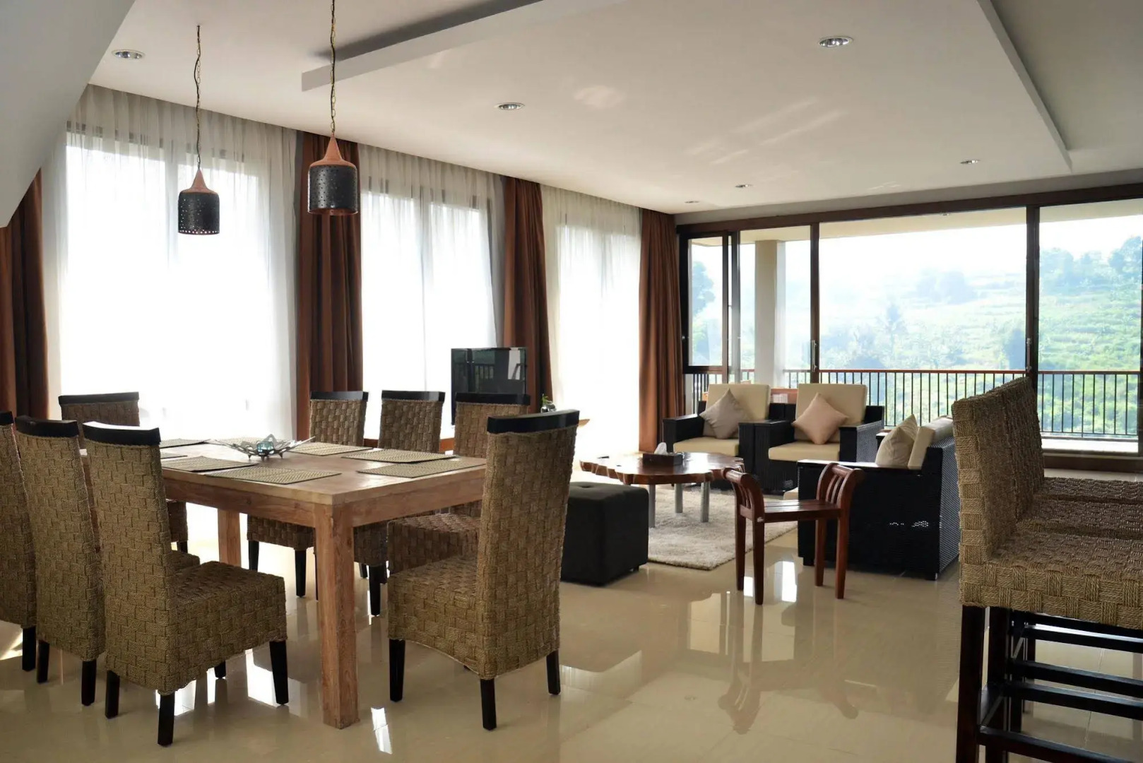 Green Forest Plantation View 6BR with Infinity Pool