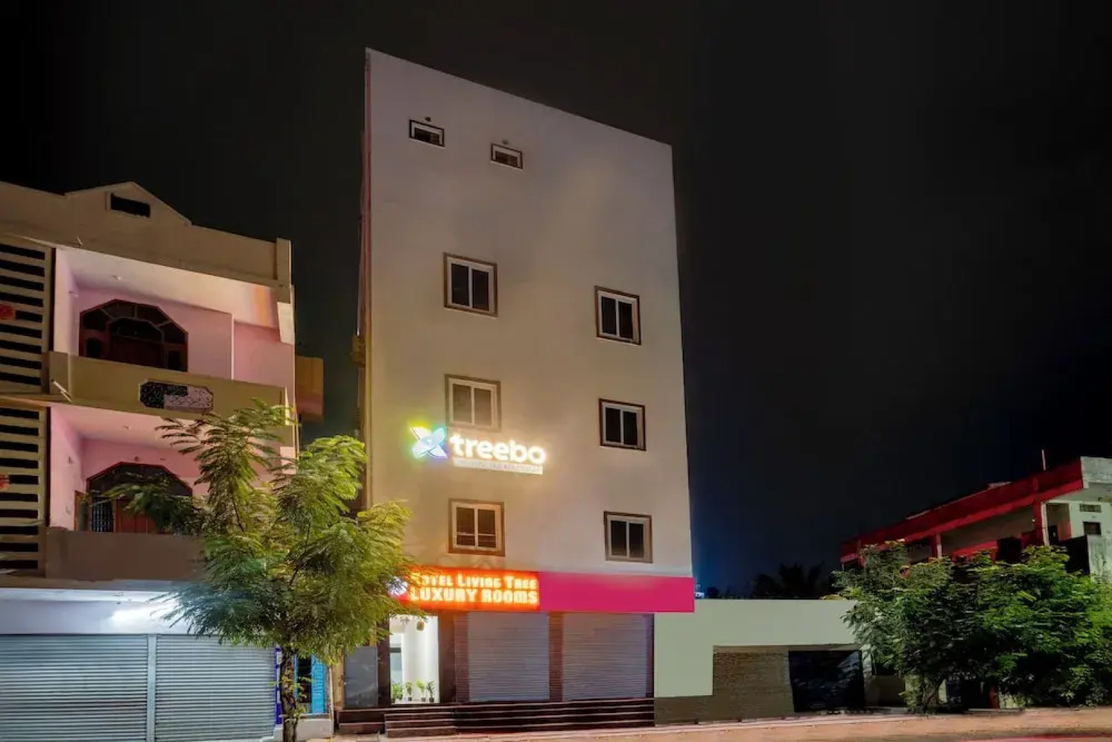 Treebo The Living Tree Karimnagar