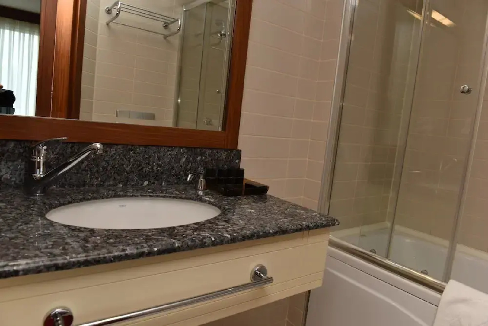 Ozgobek Ronesans Hotel De Luxe