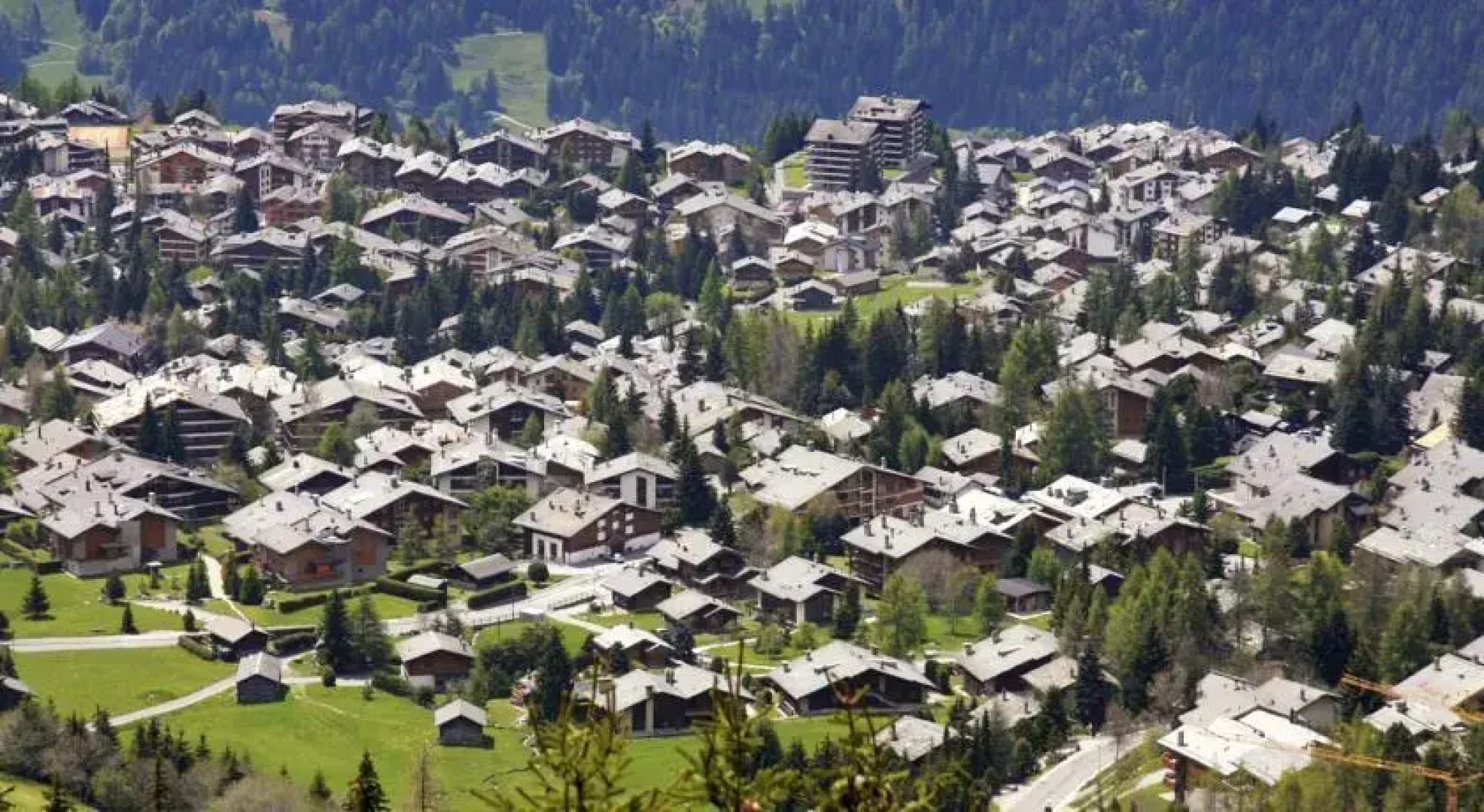 Two-bedroom Apartment Les Fougères