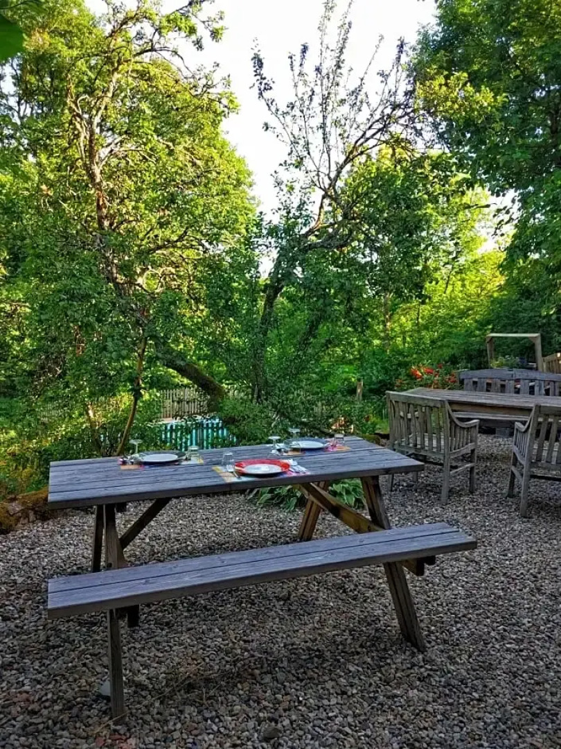 Aux Sources de lYonne