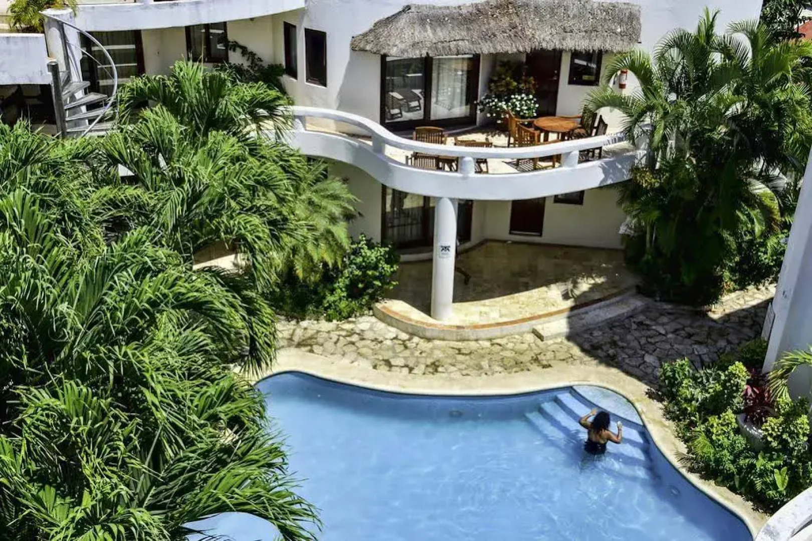 Blue Palms Suites