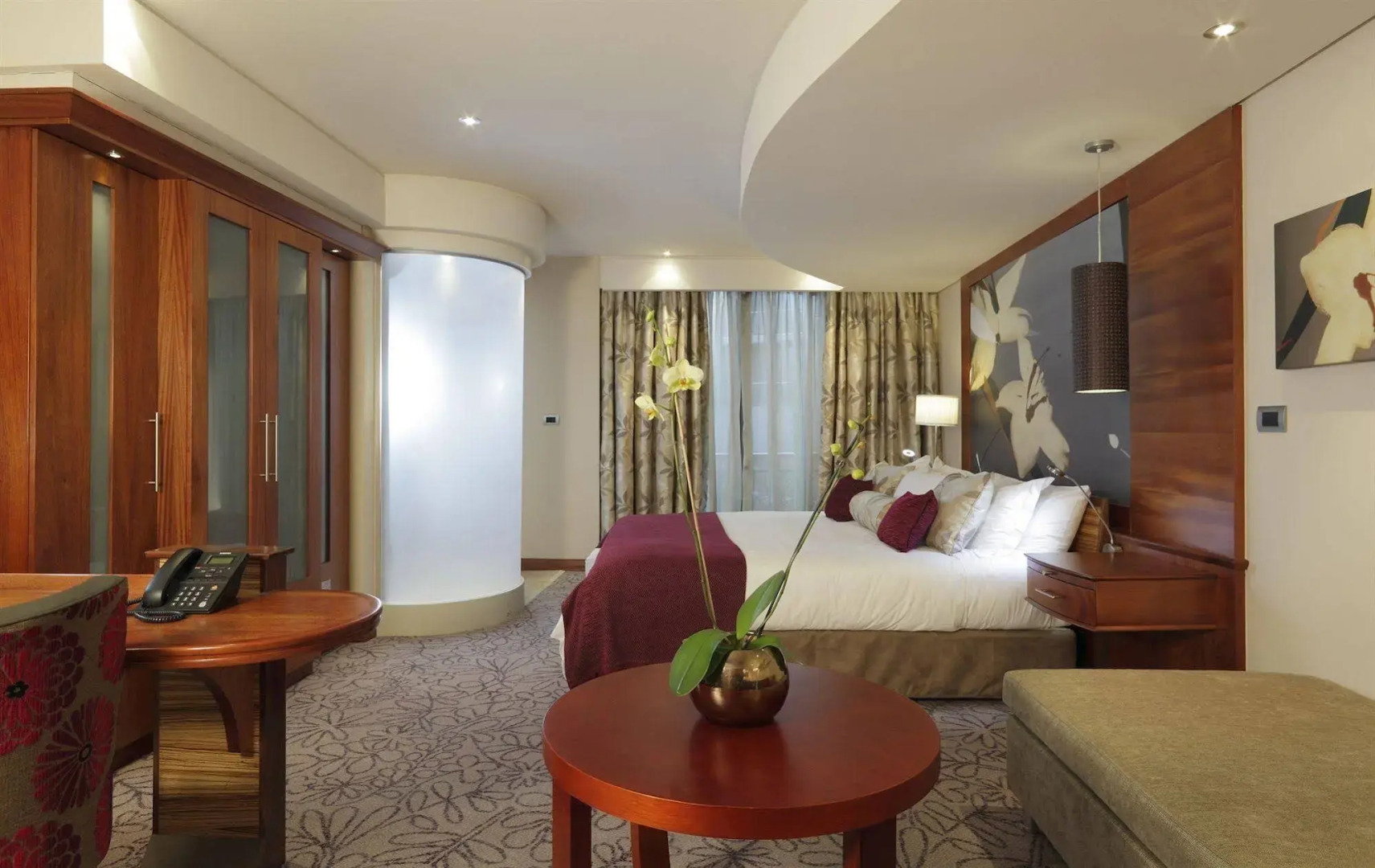 Seven Villa Hotel and Spa