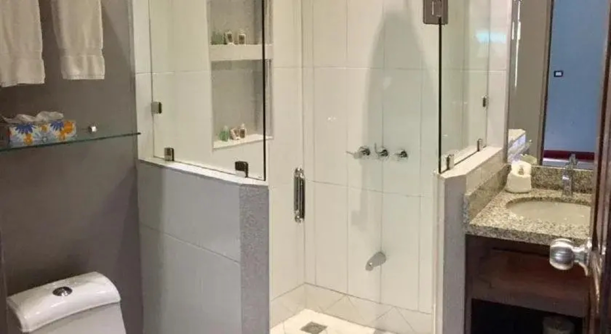 Espadilla Gardens Hotel